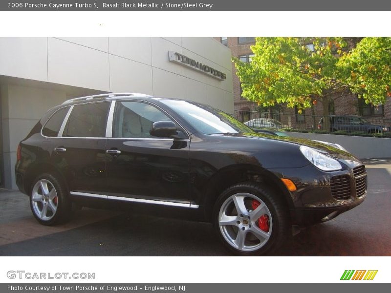 Basalt Black Metallic / Stone/Steel Grey 2006 Porsche Cayenne Turbo S
