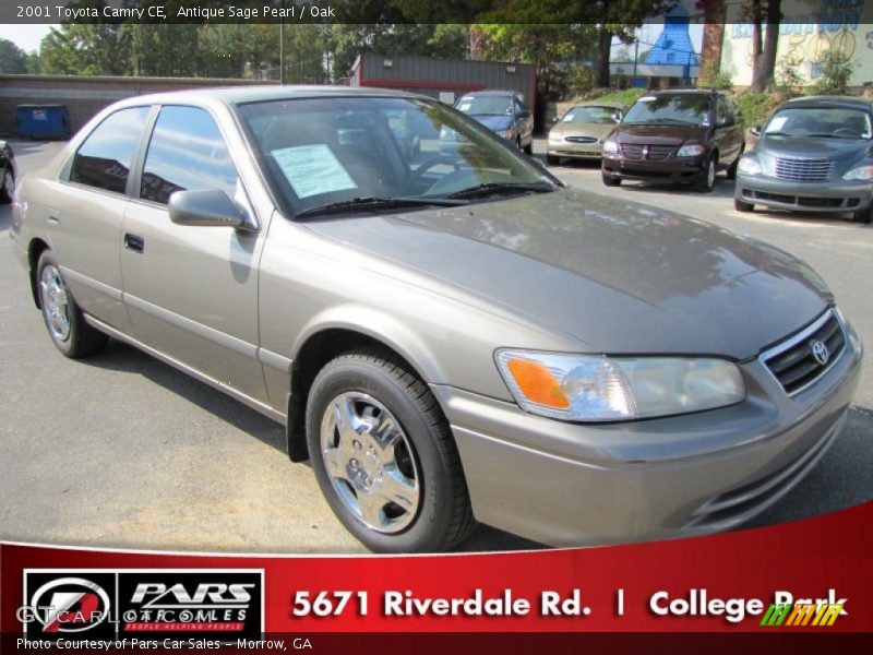 Antique Sage Pearl / Oak 2001 Toyota Camry CE