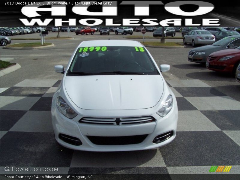Bright White / Black/Light Diesel Gray 2013 Dodge Dart SXT