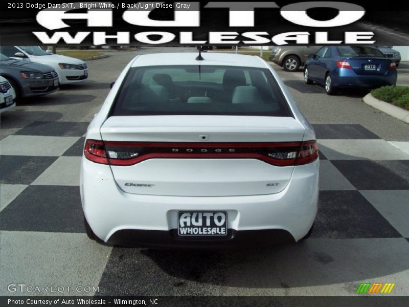 Bright White / Black/Light Diesel Gray 2013 Dodge Dart SXT