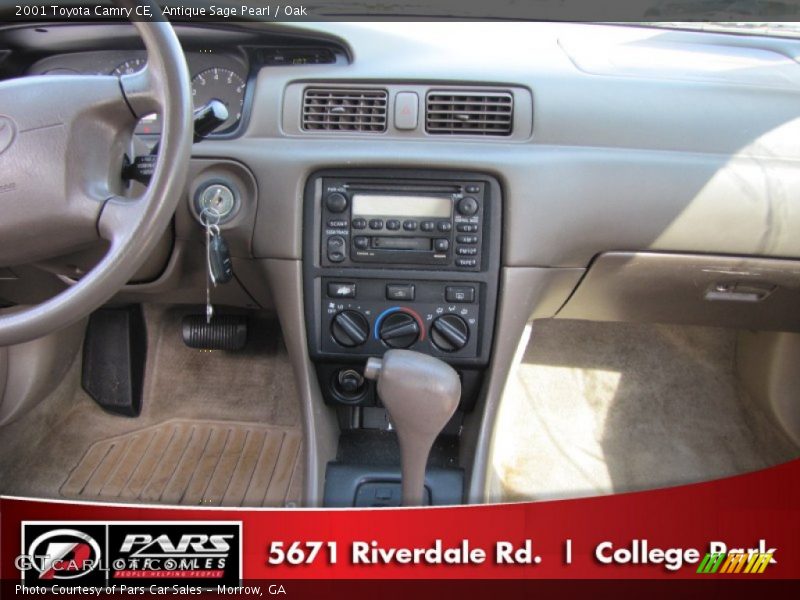 Antique Sage Pearl / Oak 2001 Toyota Camry CE