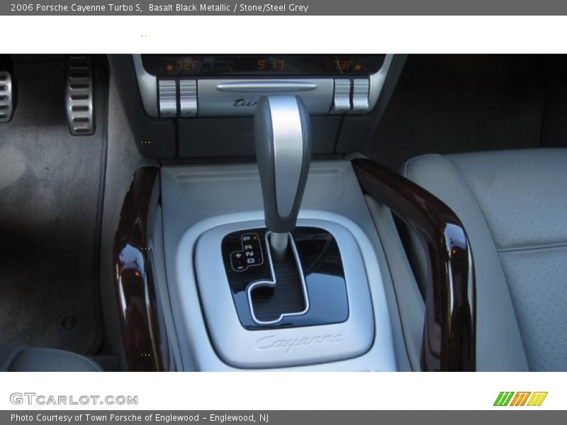 Basalt Black Metallic / Stone/Steel Grey 2006 Porsche Cayenne Turbo S