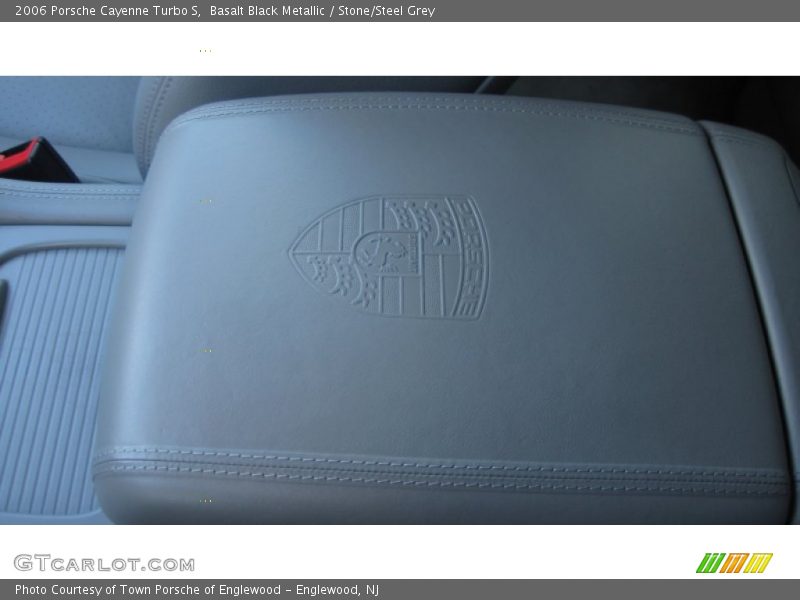 Basalt Black Metallic / Stone/Steel Grey 2006 Porsche Cayenne Turbo S