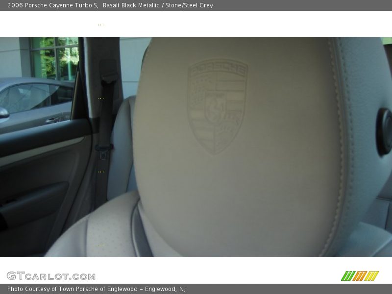 Basalt Black Metallic / Stone/Steel Grey 2006 Porsche Cayenne Turbo S