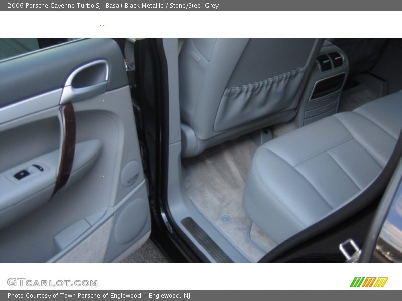 Basalt Black Metallic / Stone/Steel Grey 2006 Porsche Cayenne Turbo S