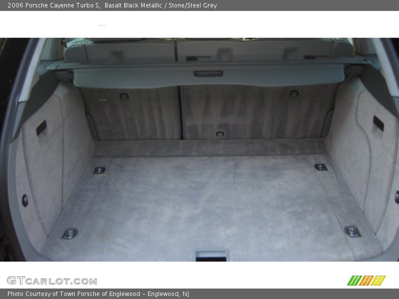 Basalt Black Metallic / Stone/Steel Grey 2006 Porsche Cayenne Turbo S