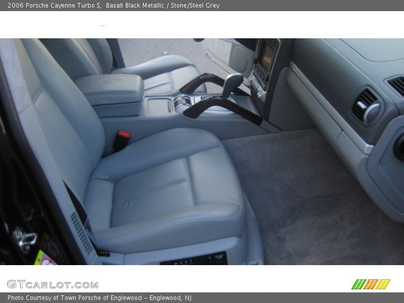 Basalt Black Metallic / Stone/Steel Grey 2006 Porsche Cayenne Turbo S