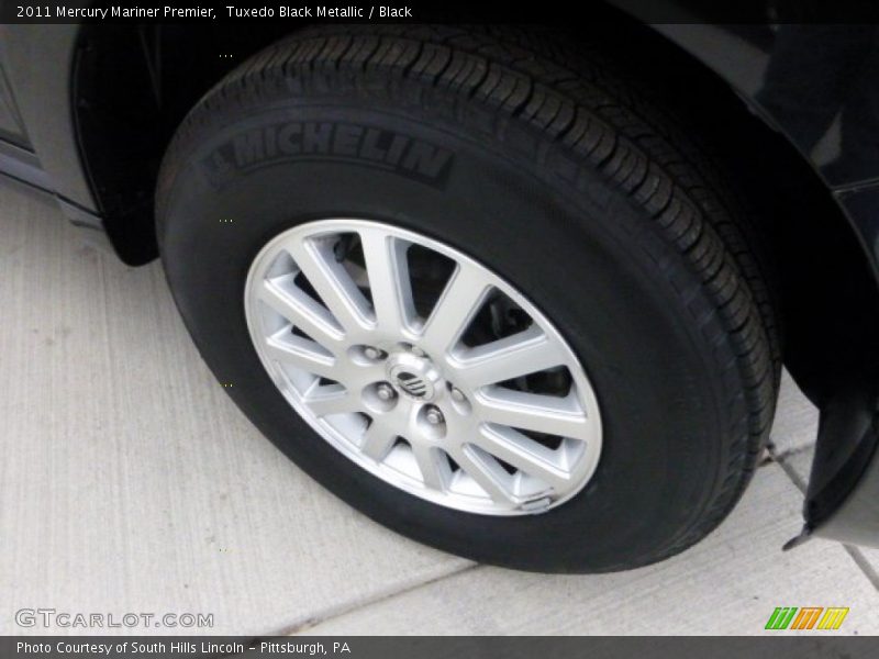 Tuxedo Black Metallic / Black 2011 Mercury Mariner Premier