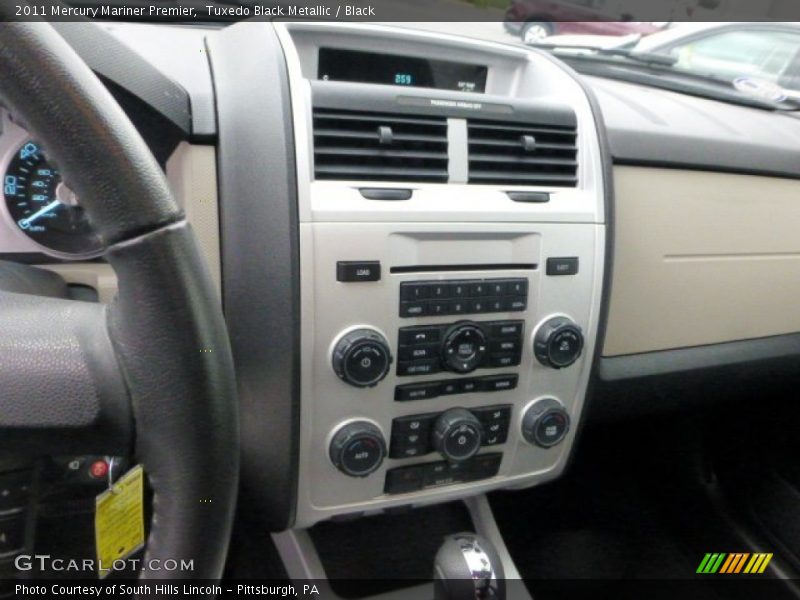 Tuxedo Black Metallic / Black 2011 Mercury Mariner Premier