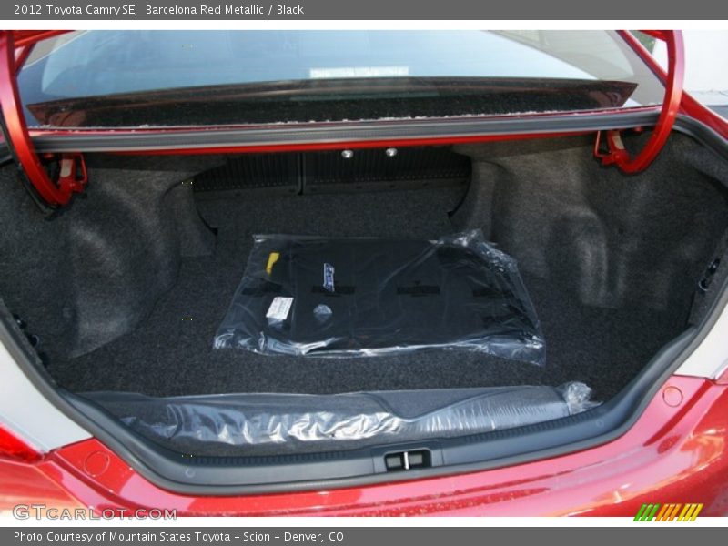 Barcelona Red Metallic / Black 2012 Toyota Camry SE