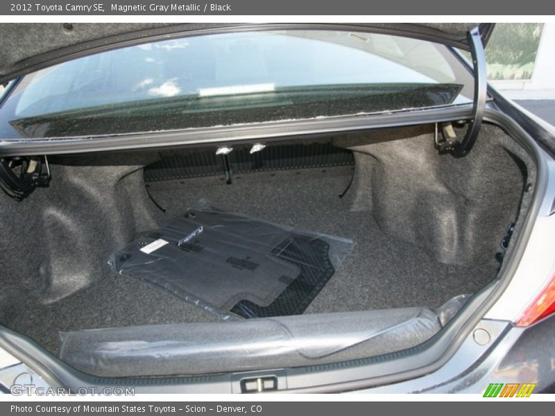 Magnetic Gray Metallic / Black 2012 Toyota Camry SE