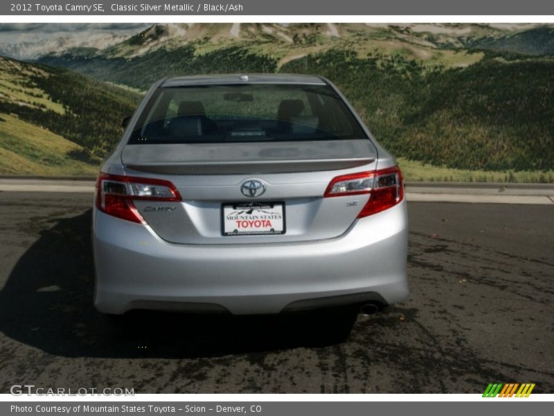 Classic Silver Metallic / Black/Ash 2012 Toyota Camry SE