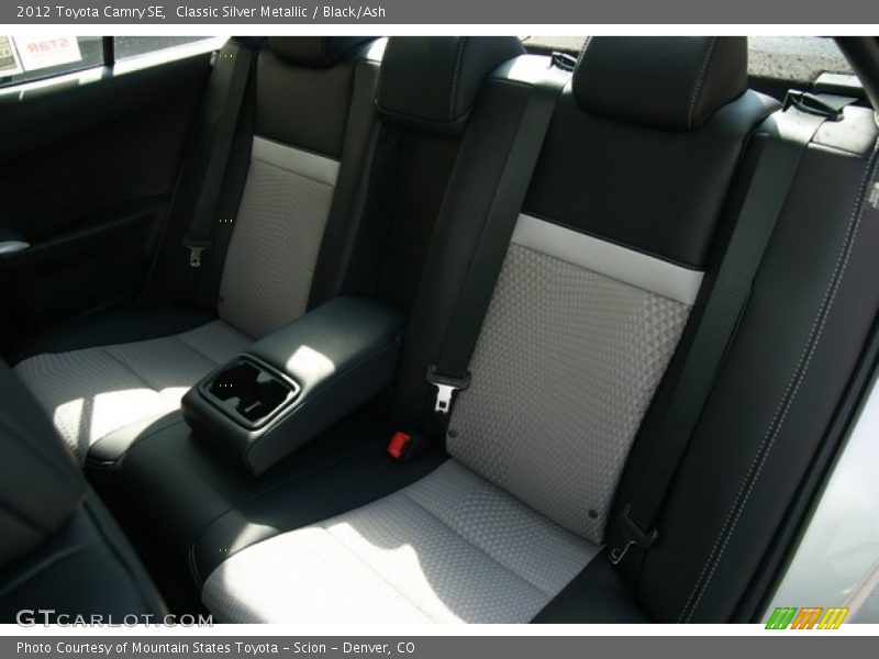 Classic Silver Metallic / Black/Ash 2012 Toyota Camry SE