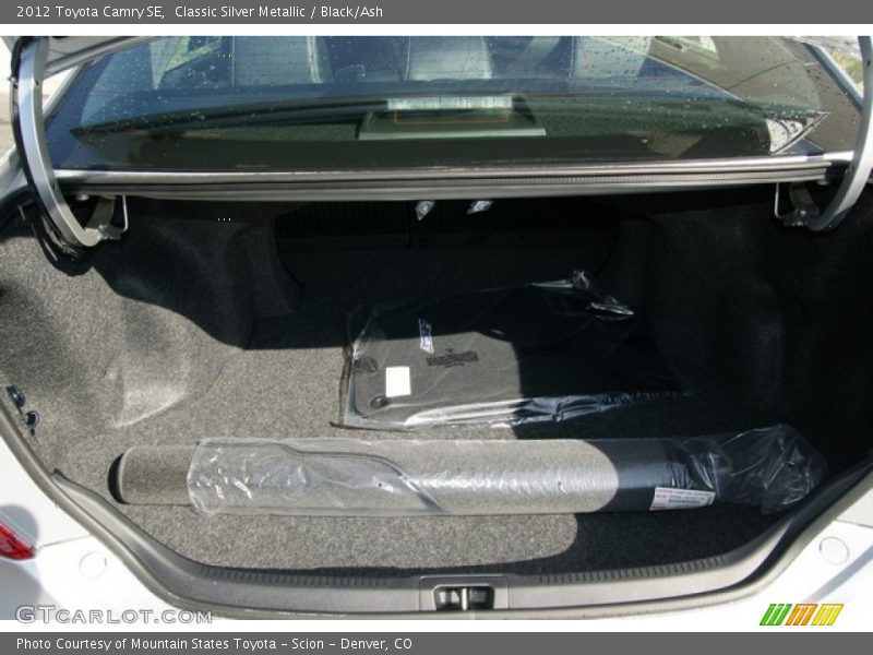 Classic Silver Metallic / Black/Ash 2012 Toyota Camry SE