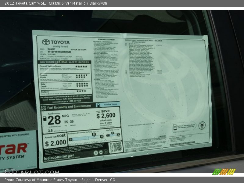Classic Silver Metallic / Black/Ash 2012 Toyota Camry SE