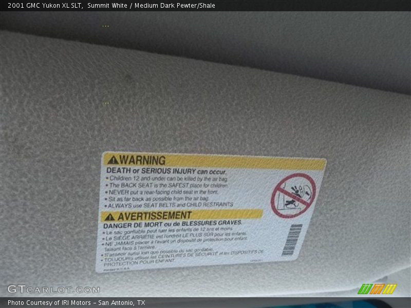 Summit White / Medium Dark Pewter/Shale 2001 GMC Yukon XL SLT