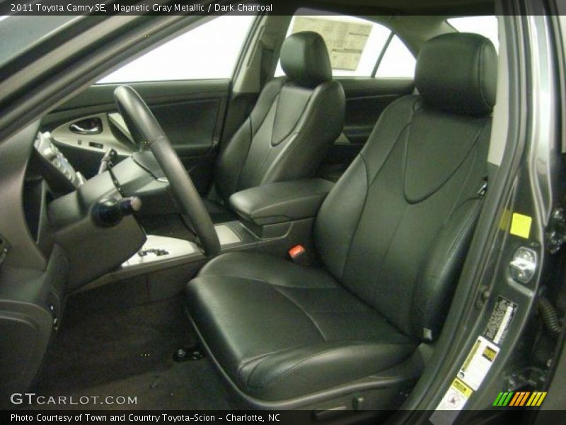 Magnetic Gray Metallic / Dark Charcoal 2011 Toyota Camry SE