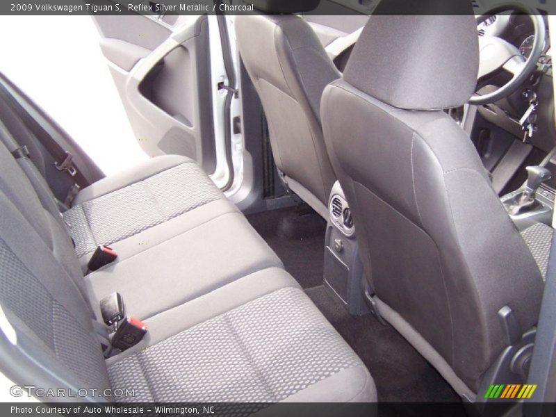 Reflex Silver Metallic / Charcoal 2009 Volkswagen Tiguan S