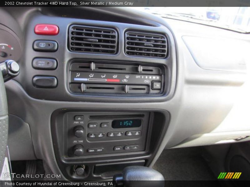Silver Metallic / Medium Gray 2002 Chevrolet Tracker 4WD Hard Top
