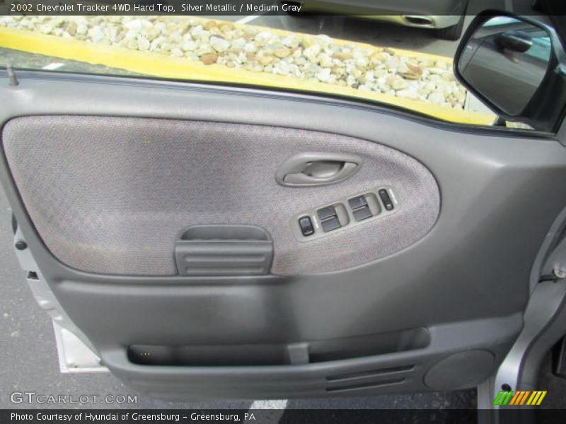 Silver Metallic / Medium Gray 2002 Chevrolet Tracker 4WD Hard Top