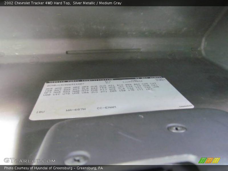 Silver Metallic / Medium Gray 2002 Chevrolet Tracker 4WD Hard Top