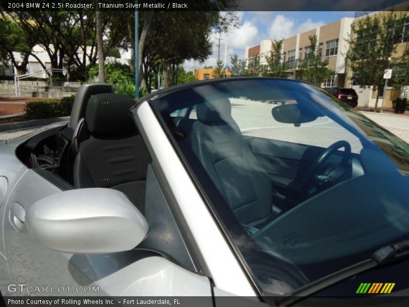 Titanium Silver Metallic / Black 2004 BMW Z4 2.5i Roadster