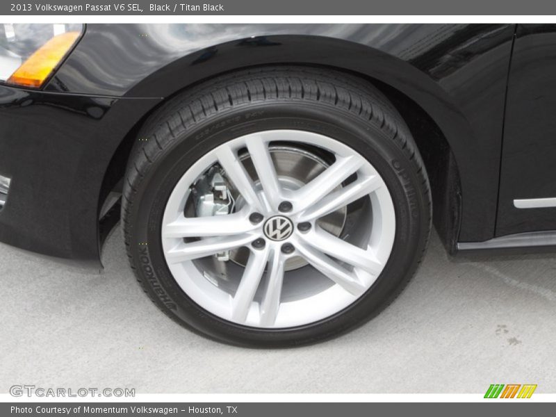 Black / Titan Black 2013 Volkswagen Passat V6 SEL