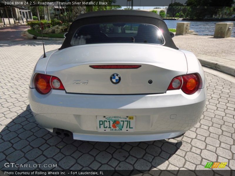 Titanium Silver Metallic / Black 2004 BMW Z4 2.5i Roadster