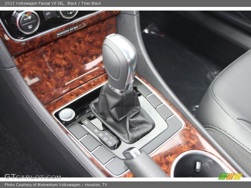 Black / Titan Black 2013 Volkswagen Passat V6 SEL