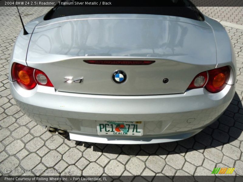 Titanium Silver Metallic / Black 2004 BMW Z4 2.5i Roadster