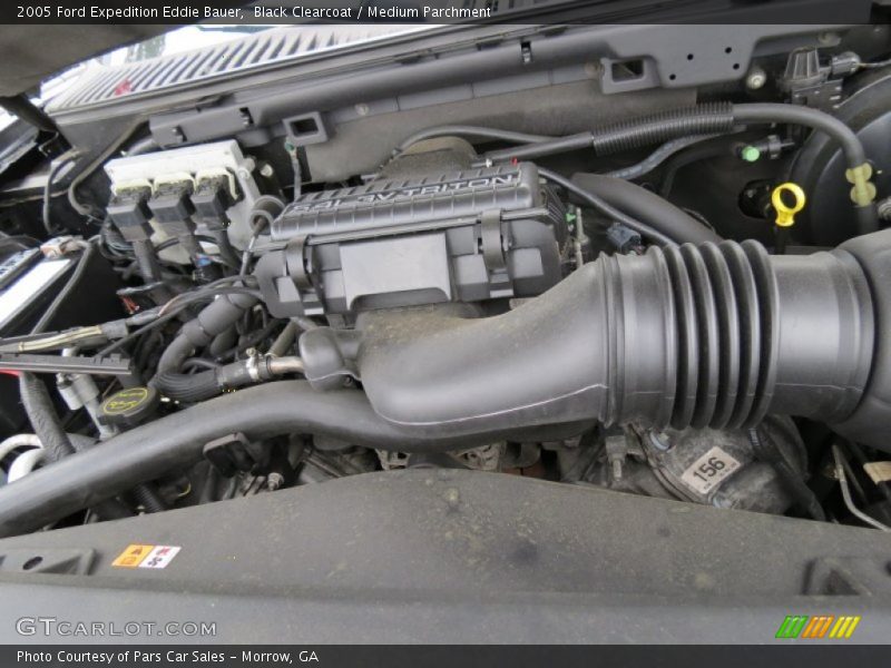 Black Clearcoat / Medium Parchment 2005 Ford Expedition Eddie Bauer