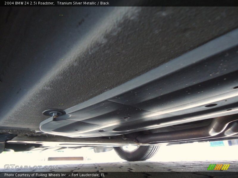 Undercarriage of 2004 Z4 2.5i Roadster