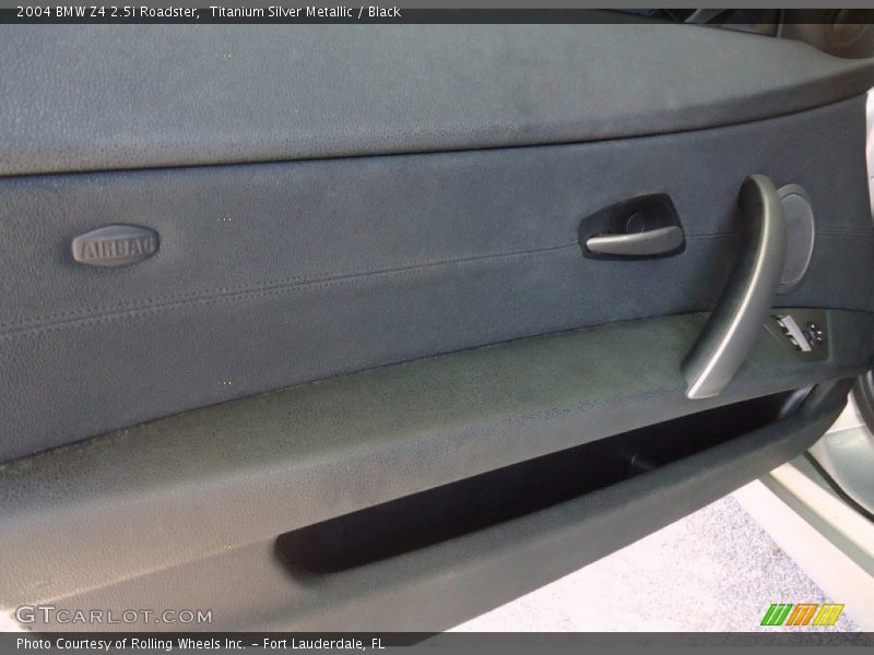 Titanium Silver Metallic / Black 2004 BMW Z4 2.5i Roadster