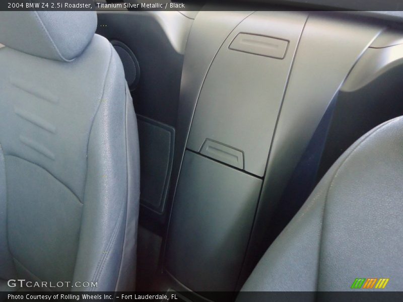 Titanium Silver Metallic / Black 2004 BMW Z4 2.5i Roadster