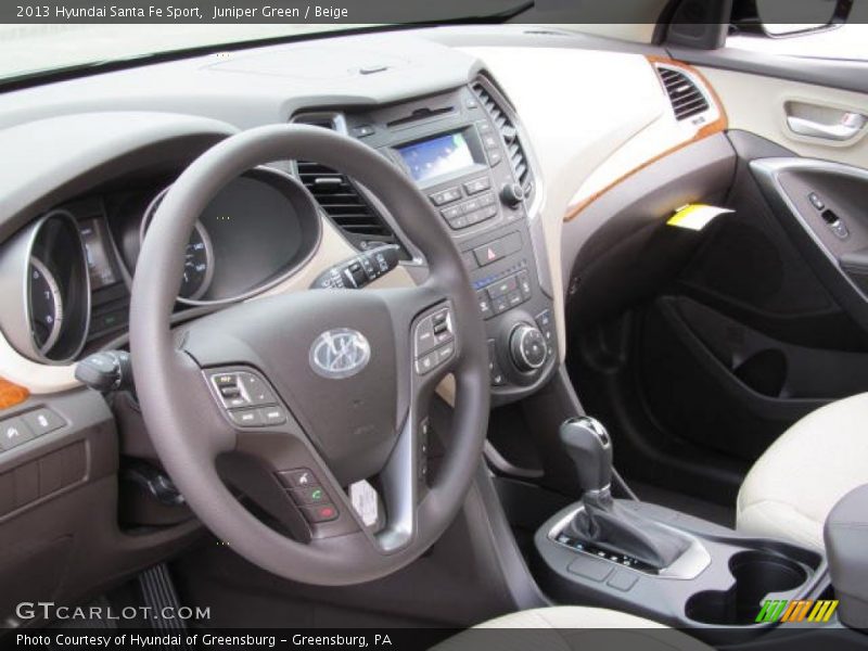 Dashboard of 2013 Santa Fe Sport
