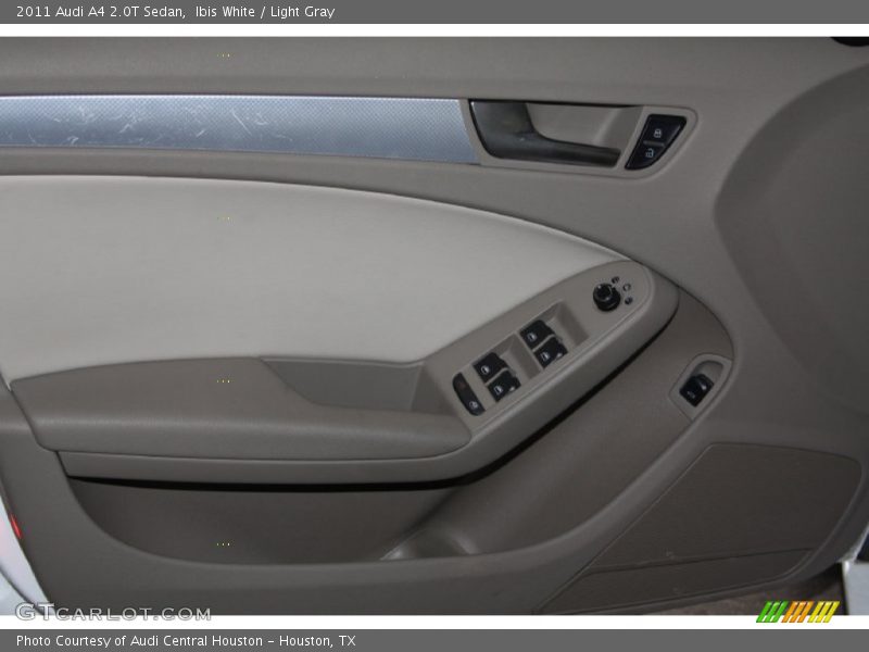 Ibis White / Light Gray 2011 Audi A4 2.0T Sedan
