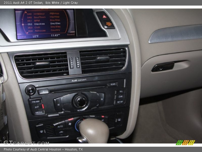 Ibis White / Light Gray 2011 Audi A4 2.0T Sedan