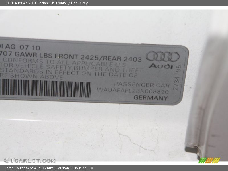 Ibis White / Light Gray 2011 Audi A4 2.0T Sedan