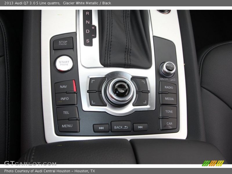 Controls of 2013 Q7 3.0 S Line quattro