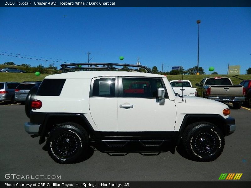 Iceberg White / Dark Charcoal 2010 Toyota FJ Cruiser 4WD