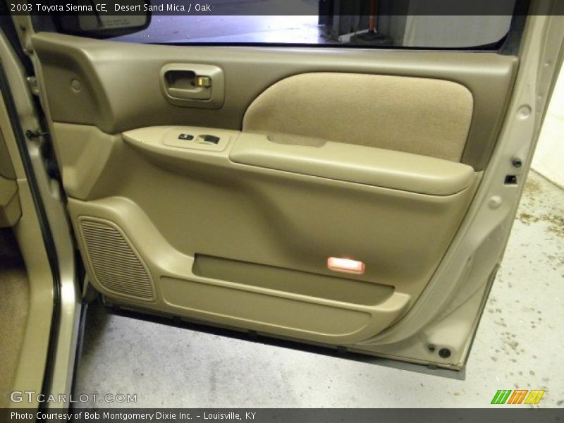 Desert Sand Mica / Oak 2003 Toyota Sienna CE
