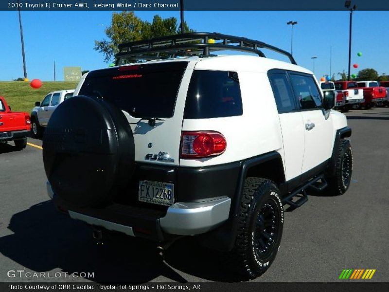 Iceberg White / Dark Charcoal 2010 Toyota FJ Cruiser 4WD