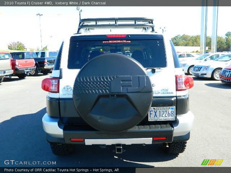 Iceberg White / Dark Charcoal 2010 Toyota FJ Cruiser 4WD
