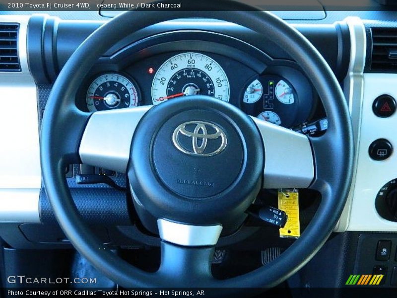 Iceberg White / Dark Charcoal 2010 Toyota FJ Cruiser 4WD