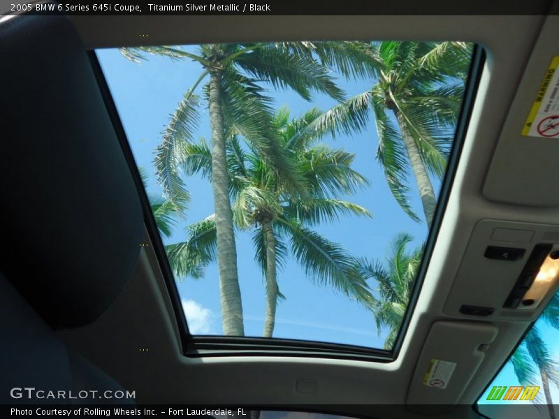 Sunroof of 2005 6 Series 645i Coupe