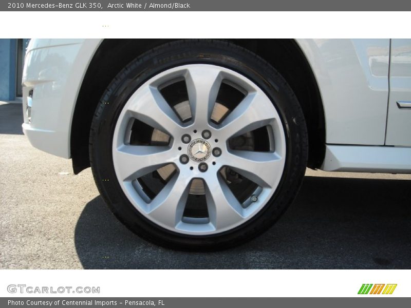 Arctic White / Almond/Black 2010 Mercedes-Benz GLK 350