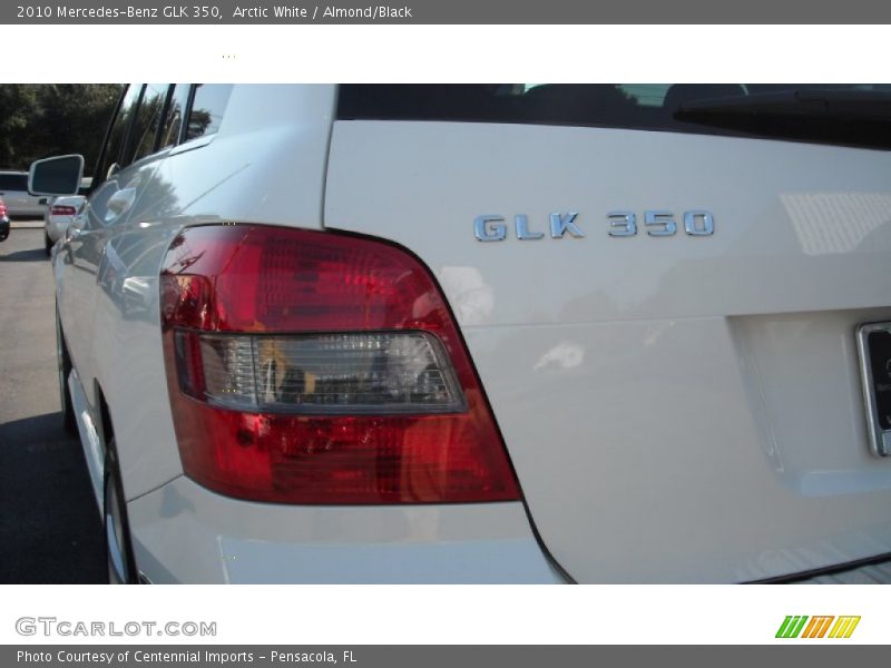 Arctic White / Almond/Black 2010 Mercedes-Benz GLK 350