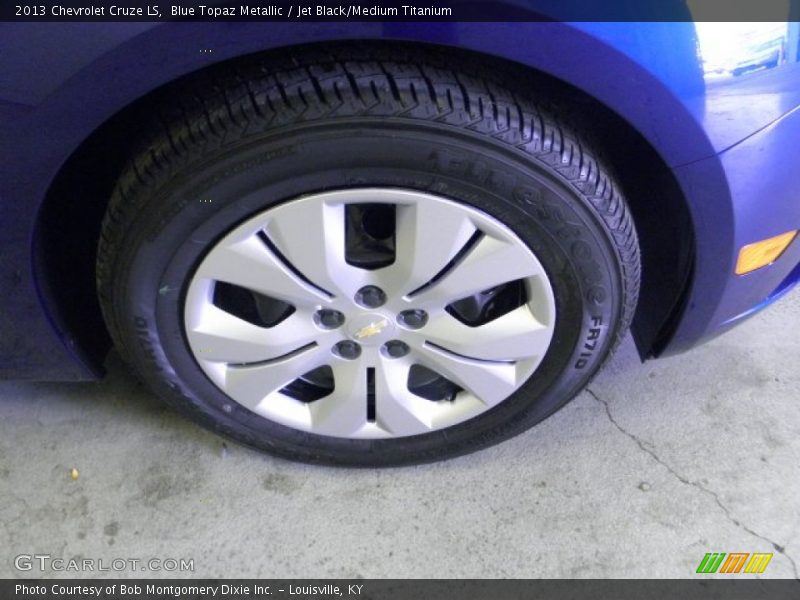 Blue Topaz Metallic / Jet Black/Medium Titanium 2013 Chevrolet Cruze LS
