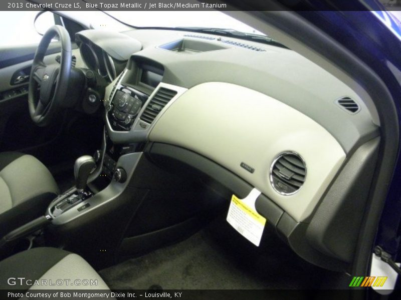 Blue Topaz Metallic / Jet Black/Medium Titanium 2013 Chevrolet Cruze LS