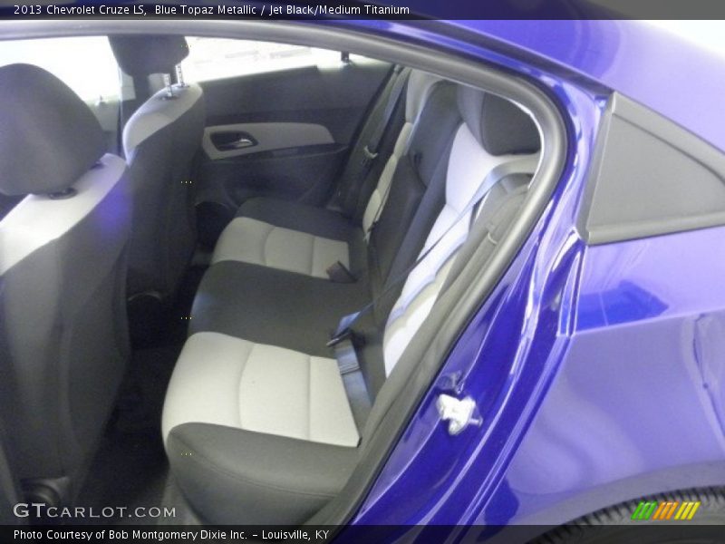 Blue Topaz Metallic / Jet Black/Medium Titanium 2013 Chevrolet Cruze LS